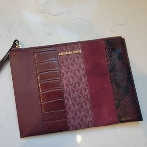 Michael Kors Clutch